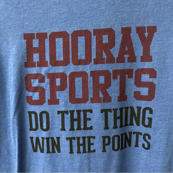 Hooray Sports Short Sleeve T-Shirt in size Large - Picture 2 of 3